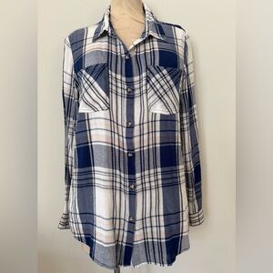 Lucky Brand Women’s Blue Plaid Button Up Long Sleeve Soft Viscose Blend Shirt L